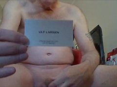 Ulf Larsen expose himself and orgasm!