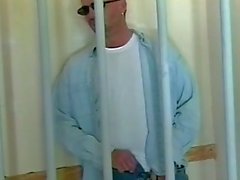 Police officer fucks his prisoner