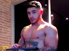 Gay hottie solo jerking off