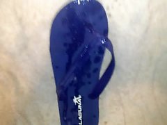 Laguna Flip Flop gets huge cumshot