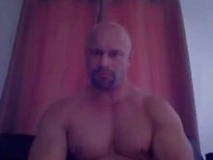 Str8 Dad Shows off that Muscular Bod and Cock