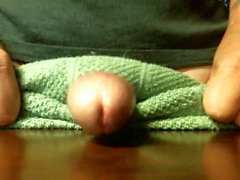 Quick Towel Maturbation and Cum