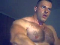 jerkvid hairy muscle hunk flexing